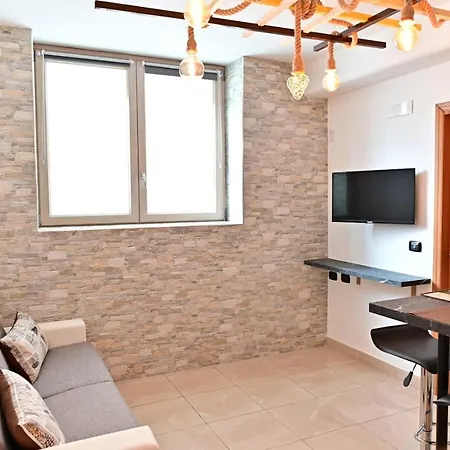 Balzico House *